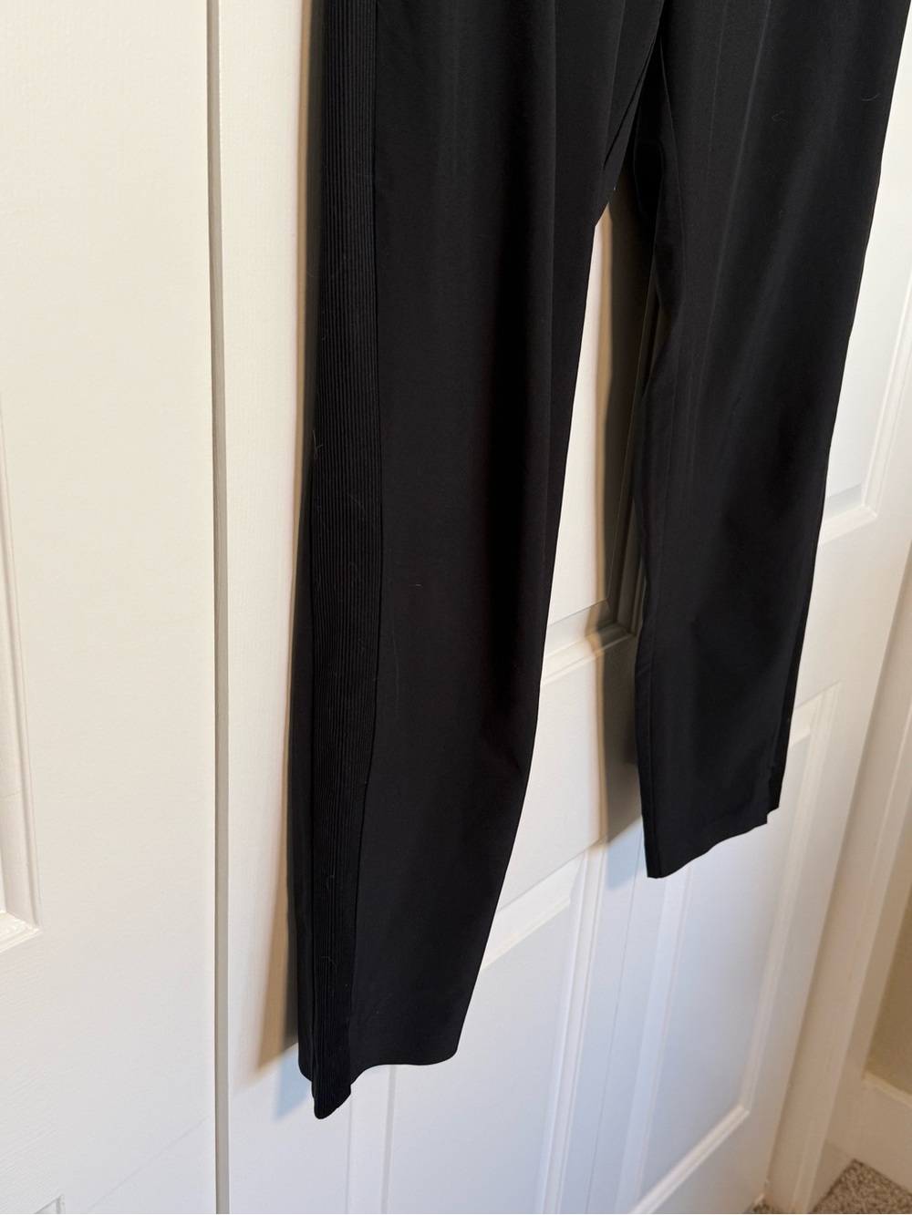 Athleta Black Brooklyn Straight-Leg Ankle Pants size 12 - Picture 4 of 7